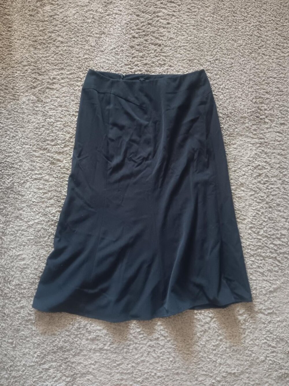 Black midi skirt